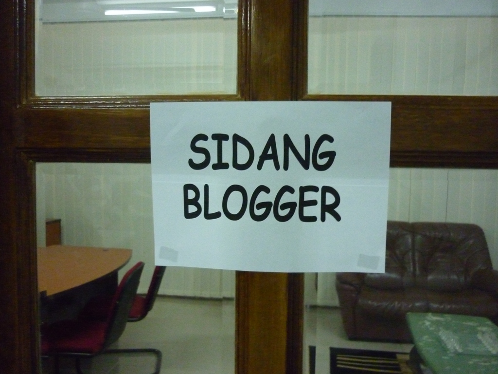 sidang-blogger